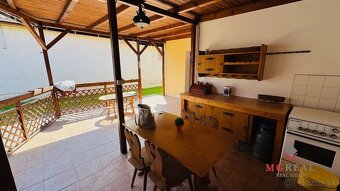 Na predaj rodinný dom vo V. Uherciach – pozemok 853 m2 – rek - 6