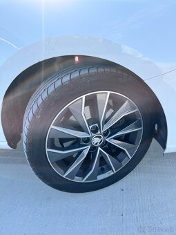 Škoda Fábia 1,2 TSI - 6