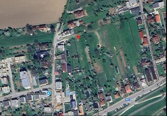 Pozemok v Zamarovciach v tesnej blízkosti Trenčína - 6