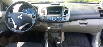 Mitsubishi L200 - 6