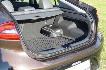 HYUNDAI Ioniq 1,6 Gdi PHEV Ultimate - 6