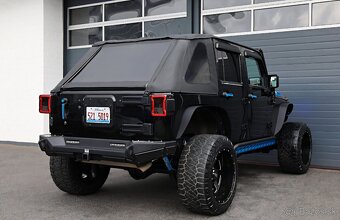 Jeep Wrangler/ Rubicon 3.6 / V6 / 4x4/ R20 - 6