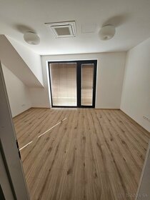 Novostavba 4 izbový byt na prenájom Sereď - 6