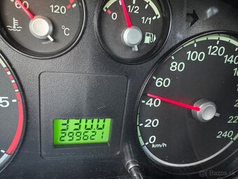 Ford Focus 1,6 80 KW - 6