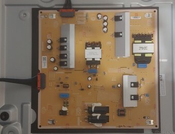 Samsung QE65Q85RAT 4K Smart časti - 6