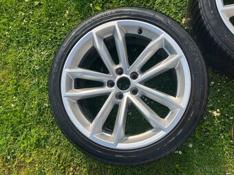 Audi 5x112 r19 - 6