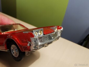 Corgi toys Oldsmobil - 6