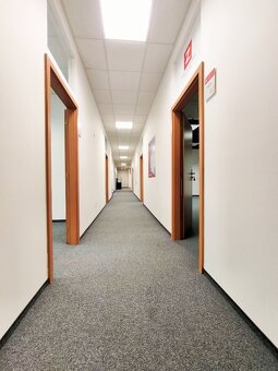 NA PRENÁJOM KANCELÁRSKE PRIESTORY TRENČIANSKA ul. - 6