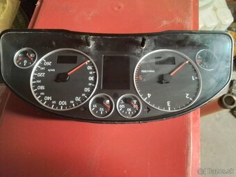 VSTREKOVACIE čERPADLO 2.5 TDI 120 KW BGD 059 130 106 M - 6