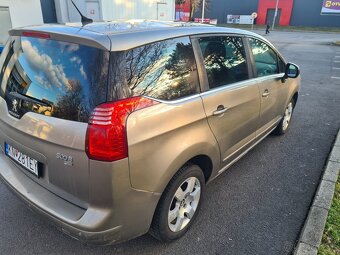Peugeot 5008 facelift 1,6hdi automat rok 2014 - 6
