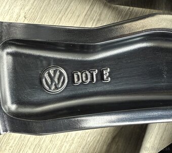 R21 ORIG. KOLA SUZUKA VW TOUAREG R-LINE 285/45/21 - 6