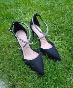 Lodicky a kabelka spolocenska - 6