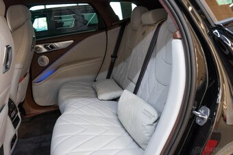 BMW XM 4.4 V8 - 6