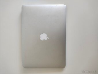 Apple MacBook Air 13-inch 2013 i-5/8Gb/256 SSD - 6