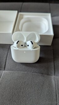 Apple AirPods 4 - 6