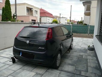 Fiat Grande Punto 1.4 8v - 6