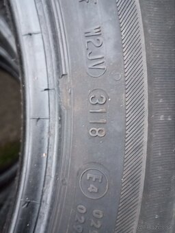 Zimné Barum 205/55 R16 - 6