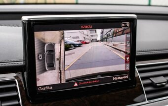 AUDI   A  8 LONG - 6