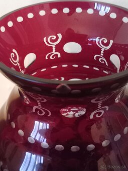 Veľká brúsená váza- rubínovo červené sklo - 6