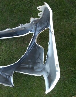 Toyota Yaris 3 III 2017 - 2020 - Pred. naraznik - 6