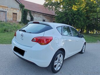 Opel Astra 1.6 16V Enjoy - 6