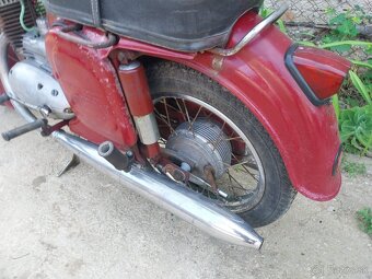 Jawa 250/559 - 6