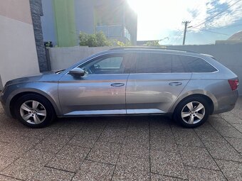 Skoda Superb Manual 2.0TDI 110KW - 6