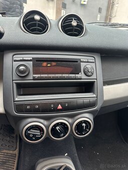 Predám Smart Mercedes Forfour 1.1 benzin - 6