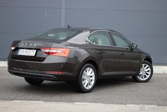 Škoda Superb 1.5 TSi ACT Style DSG 110KW AT/7 - 6