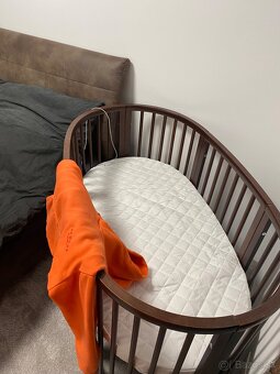 Stokke postielka+ Stokke prebalovací pult - 6