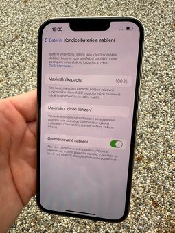 iPhone 13 pro - baterie 100% - 6