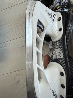 SUPER MODEL BAUER SUPEME M40 VEĽKOSŤ 1 EE - 6