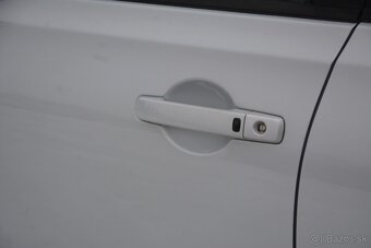 Nissan Qashqai 1.60 Benzín - 6