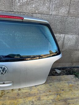 Piate dvere na VW Polo 9N hatchback - 6