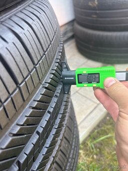 285/45 R22 Goodyear - 6