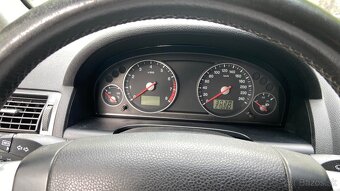 Ford Mondeo 5-D Hatchback benzín 92 kw - 6