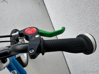 Predam bicykel Woom 2 MODRY, V ZARUKE - 6