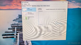 1 HP Compaq Pro 6200 SFF - Pentium, 4GB RAM, 160GB HDD - 6