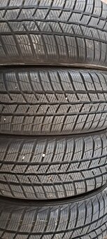 Predám 4ks skoro nové zimné 185/65r15-88T Barum - 6
