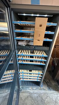 Vinoteka MIELE KWT 6833 SG Nova Cena bola 6300 eur teraz 299 - 6