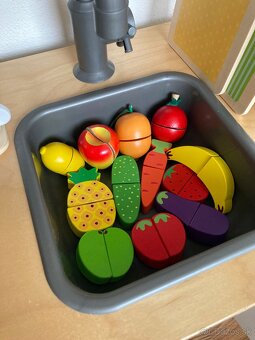 Detska drevena kuchynka Ikea s prislusenstvom - 6