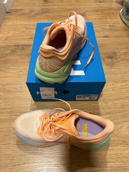 Hoka tenisky na predaj 43 1/3 alebo 9 - 6