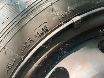 Letné pneu Dunlop 195/65 R15 na diskoch Peugeot 307 - 6