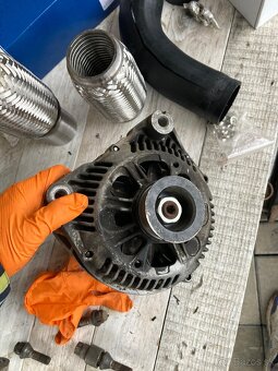 bmw e46 330d alternator - 6