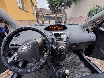 Toyota YARIS 1,33 5D T - 6