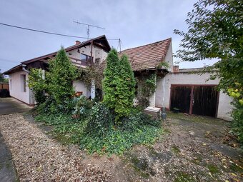 RODINNÝ DOM V CENTRE VINIČNÉHO S VEĽKÝM POZEMKOM 1093 m² - 6
