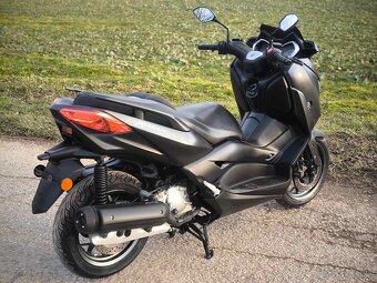 Yamaha x-max 125cm r.v 2019 - 6