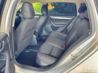 Škoda Octavia III - 6