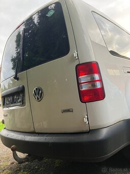Rozpredam vw Caddy maxi 2013 1.6 bifuel CHGA - 6