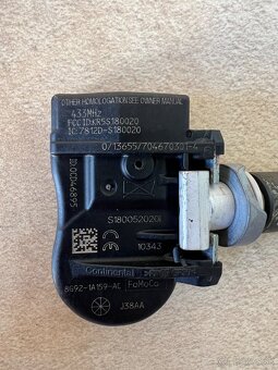 Snímače tlaku pneumatík Ford Mondeo MK4 - 6